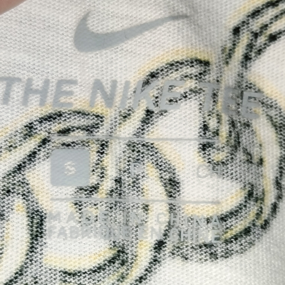 Nike crop top - Picture 3 of 4